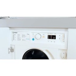 Встраиваемые стиральные машины Indesit BI WDIL 75125 UK N