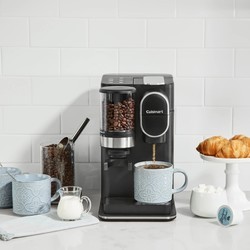 Кофеварки и кофемашины Cuisinart DGB-2 черный