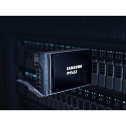SSD-накопители Samsung PM1653 MZILG3T8HCLS 3.84&nbsp;ТБ
