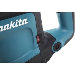 Перфоратор Makita HR3210FCT