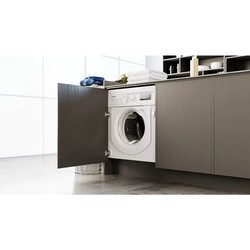 Встраиваемые стиральные машины Hotpoint-Ariston BI WDHG 861484 UK