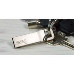 USB-флешки Verico Latch 4Gb