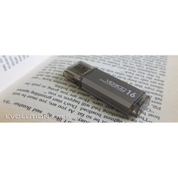 USB-флешки Verico Evolution Lite S 64Gb