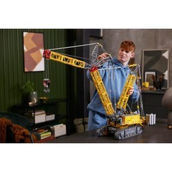 Конструкторы Lego Liebherr Crawler Crane LR 13000 42146