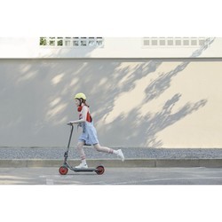 Электросамокаты Ninebot eKickScooter Zing C15E