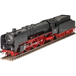 Сборные модели (моделирование) Revell Express Locomotive BR01 with Tender 2&apos;2&apos; T32 (1:87)