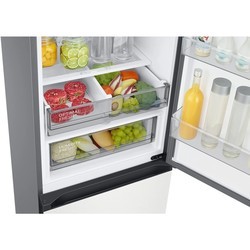 Холодильники Samsung BeSpoke RB38C7B6CAP