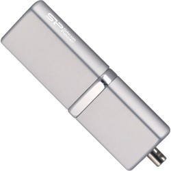 USB Flash (флешка) Silicon Power LuxMini 710 32Gb (черный)