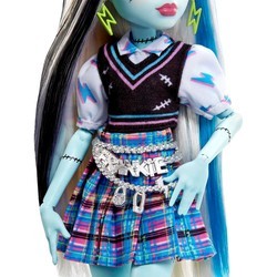 Куклы Monster High Frankie Stein Watzie HHK53