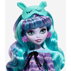 Куклы Monster High Creepover Party Twyla HLP87