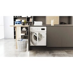 Встраиваемые стиральные машины Hotpoint-Ariston BI WDHG 961485 UK