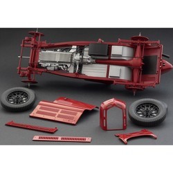 Сборные модели (моделирование) ITALERI Alfa Romeo 8C 2300 Monza (1:12)