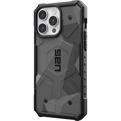 Чехлы для мобильных телефонов UAG Pathfinder SE Camo with Magsafe for iPhone 15 Pro Max (графит)