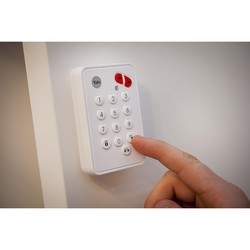 Сигнализации и ХАБы Yale Smart Home Alarm, View & Control Kit