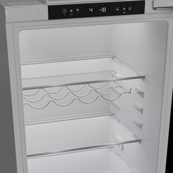 Встраиваемые холодильники Blomberg KNE 4554 EVI