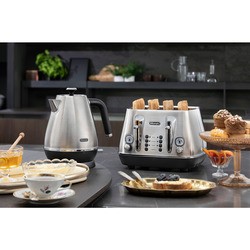 Тостеры, бутербродницы и вафельницы De'Longhi Distinta X CTI 4003.M