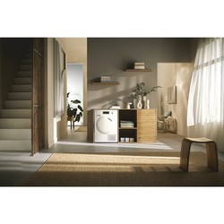 Сушильные машины Miele TCA 220 WP