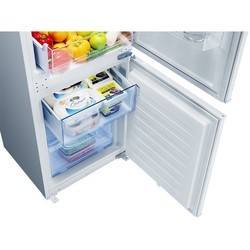 Встраиваемые холодильники Hisense RIB312F4AWE