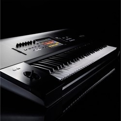 Синтезаторы Korg Nautilus 61 AT