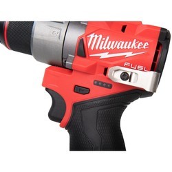 Дрели и шуруповерты Milwaukee M12 FDD2-0