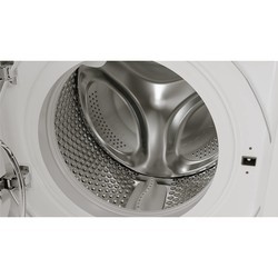 Встраиваемые стиральные машины Whirlpool BI WDWG 961485 UK