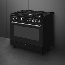 Плиты Smeg Classic CX91GMBL черный