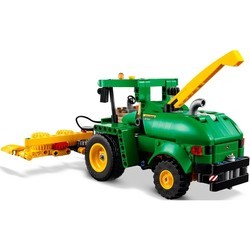 Конструкторы Lego John Deere 9700 Forage Harvester 42168