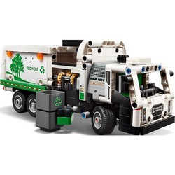 Конструкторы Lego Mack LR Electric Garbage Truck 42167