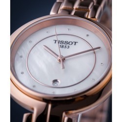 Наручные часы TISSOT Flamingo T094.210.33.116.02