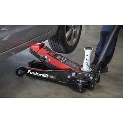 Домкраты Sealey Low Profile\/High Lift Trolley Jack with Rocket Lift 2\/3T