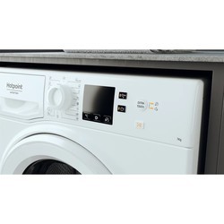 Стиральные машины Hotpoint-Ariston NS 702U W EU N белый