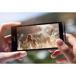 Мобильный телефон Sony Xperia SP