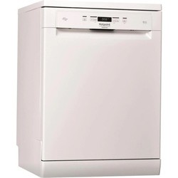 Посудомоечные машины Hotpoint-Ariston HFC 3C41 CW белый