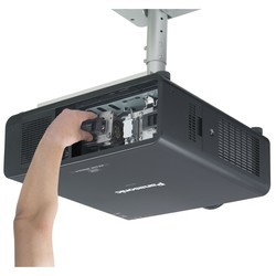 Проектор Panasonic PT-DZ13K