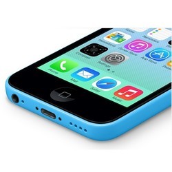 Мобильный телефон Apple iPhone 5C 32GB (зеленый)