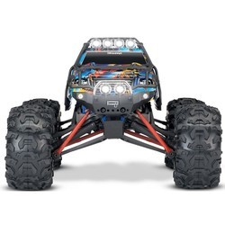 Радиоуправляемая машина Traxxas 1/16 Summit 1:16