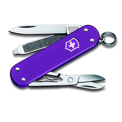 Нож / мультитул Victorinox Classic (фиолетовый)