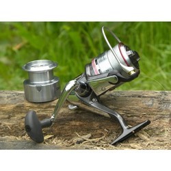 Катушка Daiwa Megaforce X 2000