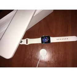 Носимый гаджет Apple Watch 1 Sport 38 mm (серебристый)