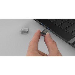 USB Flash (флешка) SanDisk Ultra Fit 64Gb