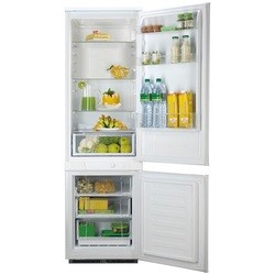 Встраиваемый холодильник Hotpoint-Ariston BCM 31 ARF