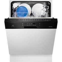 Встраиваемая посудомоечная машина Electrolux ESI 6510