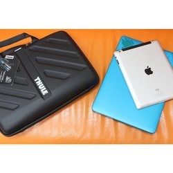 Сумка для ноутбуков Thule Gauntlet MacBook Pro Sleeve 13