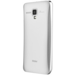 Мобильные телефоны Haier W852