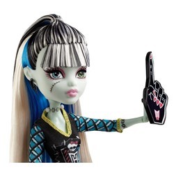 Кукла Monster High Ghouls Spirit Frankie Stein BDF08
