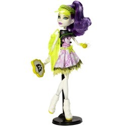 Кукла Monster High Ghoul Sports Spectra Vondergeist BJR13