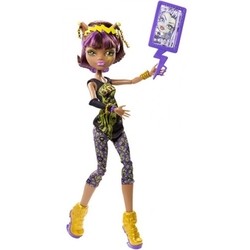 Кукла Monster High Save Frankie! Clawdeen Wolf CBX39
