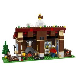 Конструктор Lego Mountain Hut 31025