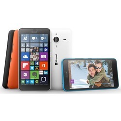 Мобильный телефон Nokia Lumia 640