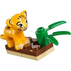 Конструктор Lego Jungle Falls Rescue 41033